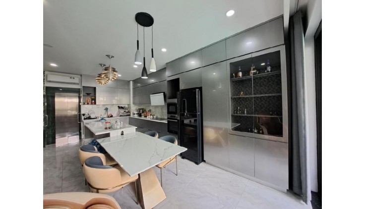 TOÀ NHÀ GÒ DẦU - 6 TẦNG THANG MÁY - 48M2 - GIÁ 10 TỶ